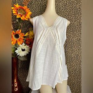 🌴3/$30🌴DOE & RAE Off White Lightweight Embroidered Cotton Tank Top NWT